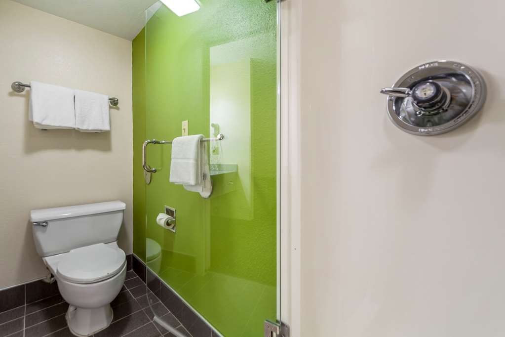 Sleep Inn & Suites Omaha Airport - photo 27