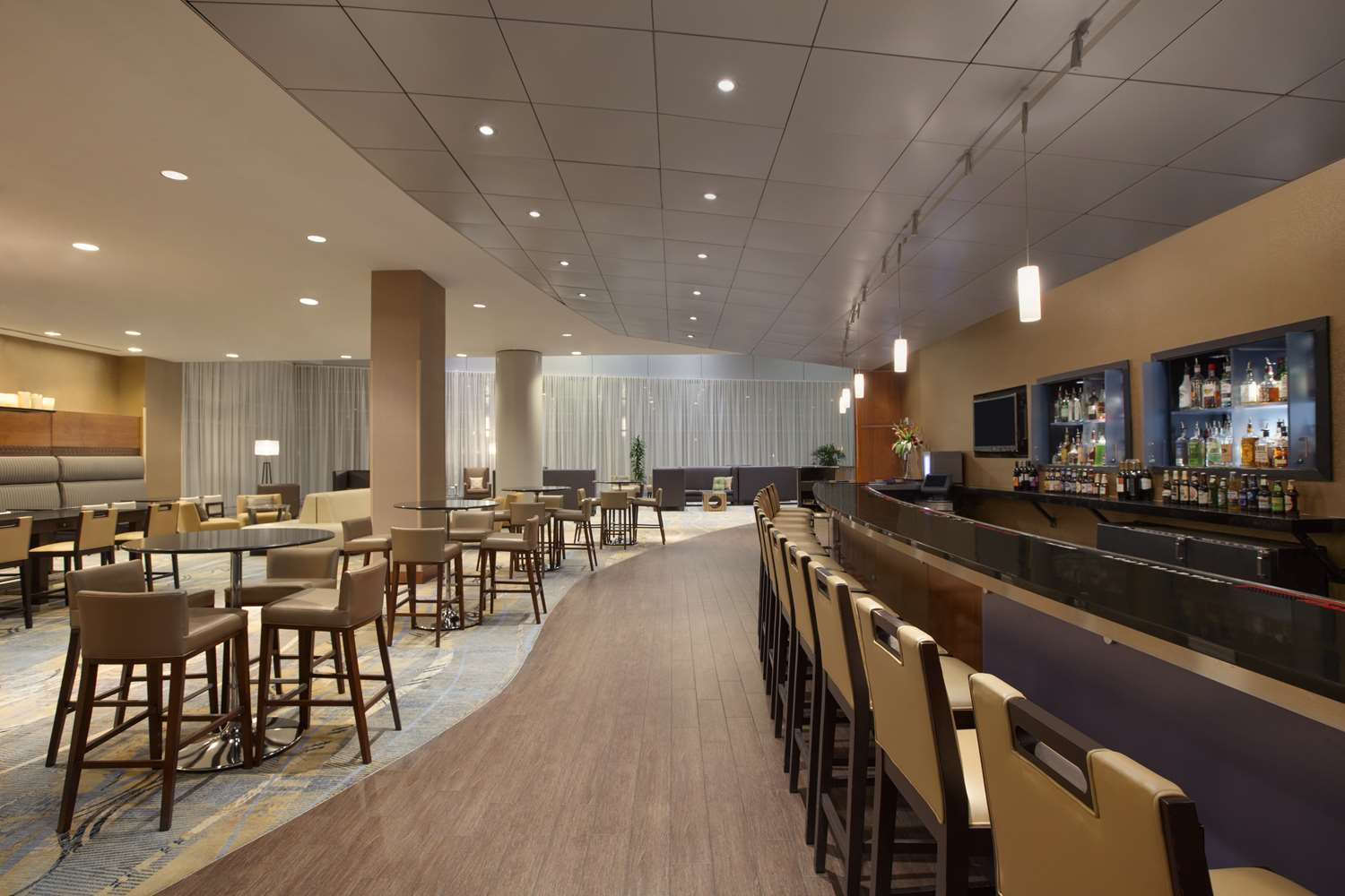 Hilton Baltimore BWI Airport - photo 6