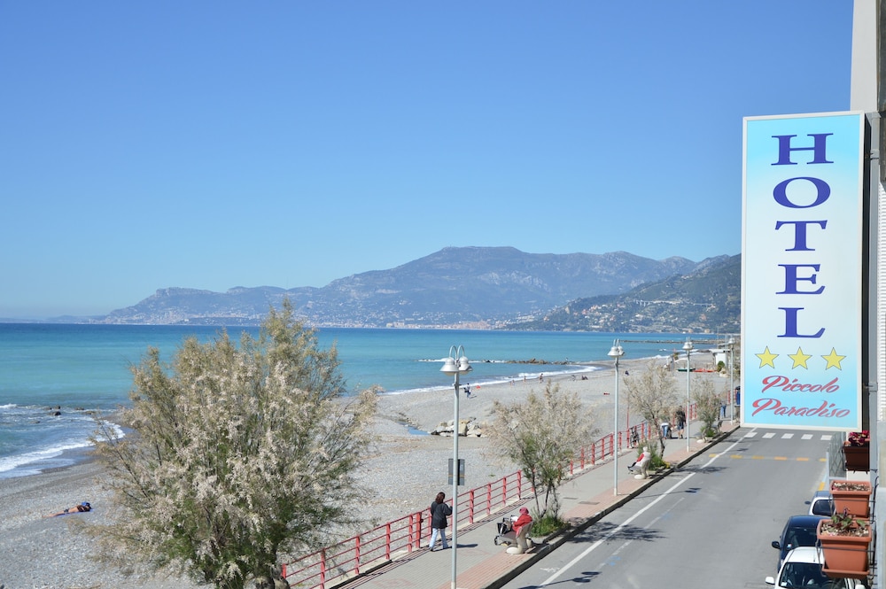 Albergo Piccolo Paradiso — hotel in Vallecrosia