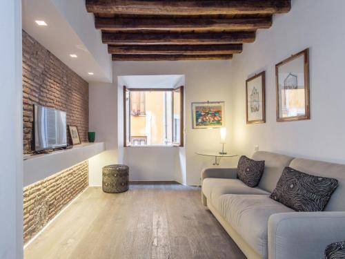 Apartment Forum Augusti by Interhome — 4-Star Luxury Hotel in Rome, Italy