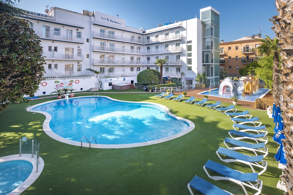 Ght Balmes Hotel Aparthotel&Splash in Calella, Spain