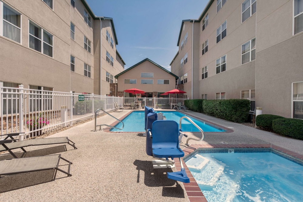 Homewood Suites Kansas City Overland Park - photo 29