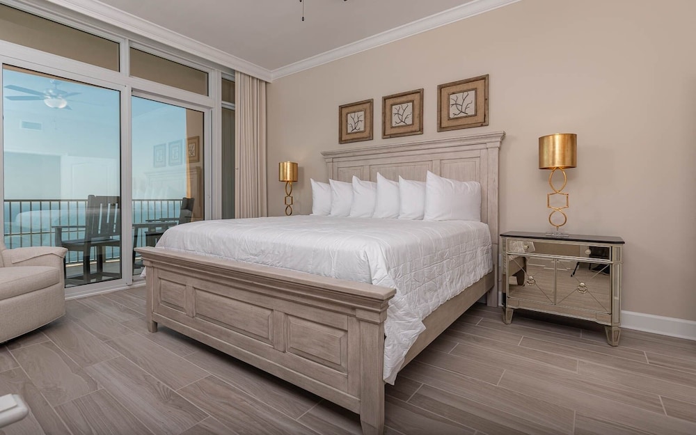 Phoenix Gulf Towers 2604 4 Bedroom Condo - photo 5