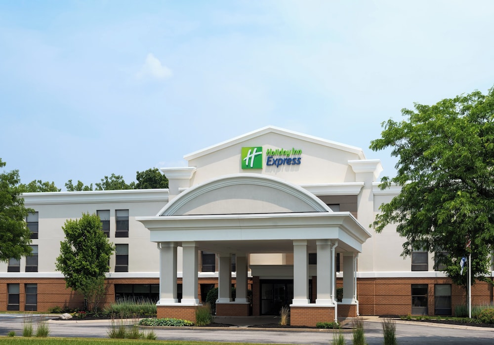 Holiday Inn Express Indianapolis Airport by IHG - photo 75