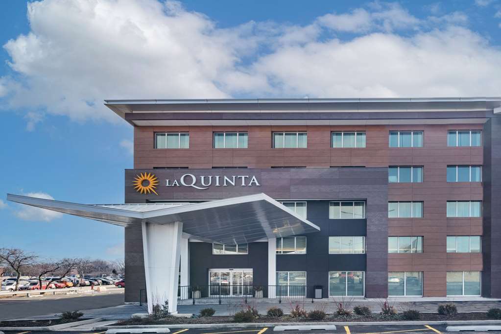 La Quinta by Wyndham Chicago O'Hare Airport - photo 4