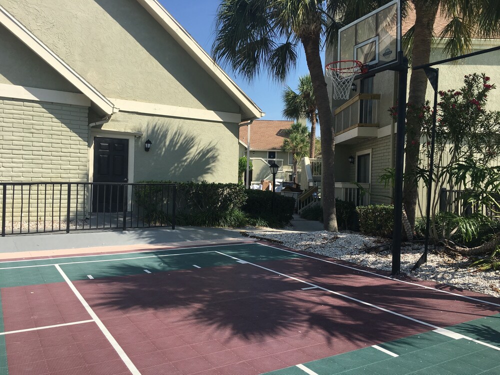 Chase Suite Hotel Tampa - photo 33