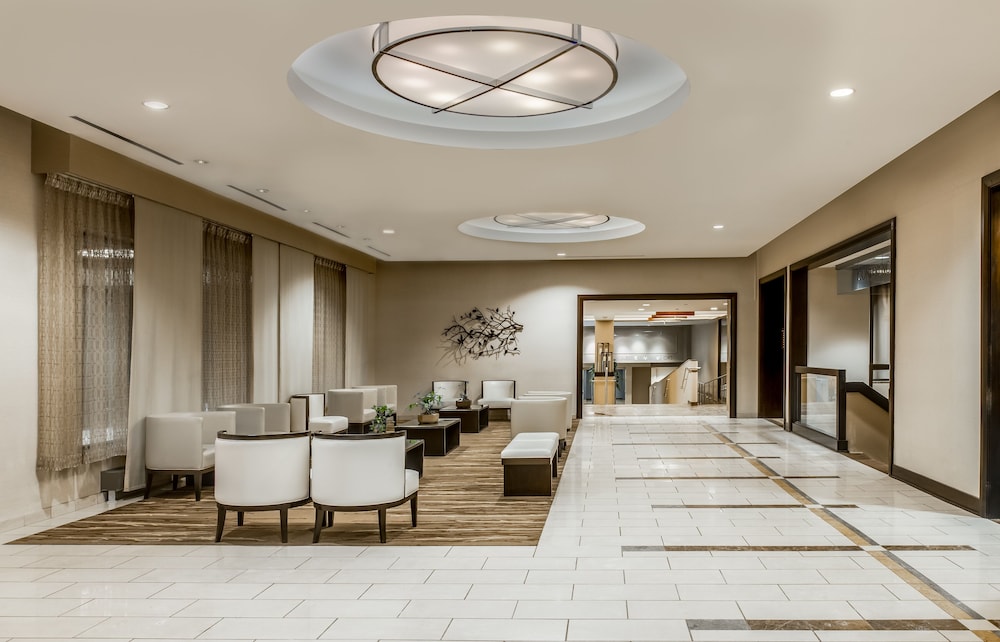 Crowne Plaza Chicago Ohare Hotel & Conf Ctr and IHG Hotel - photo 3