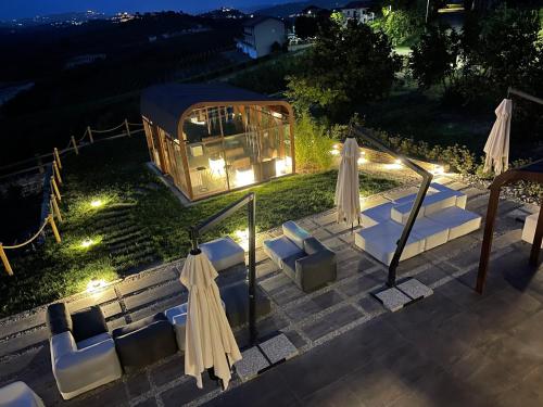 Frames Relax — 4-Star Luxury Hotel in La Morra, Italy