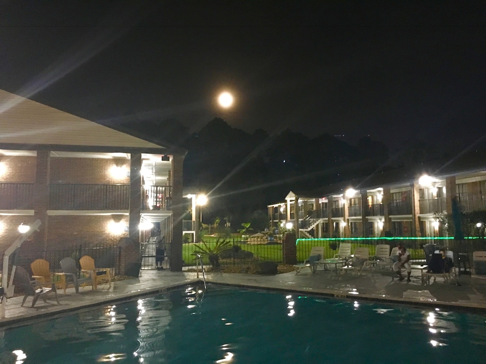At Home Inn & Suites - photo 61
