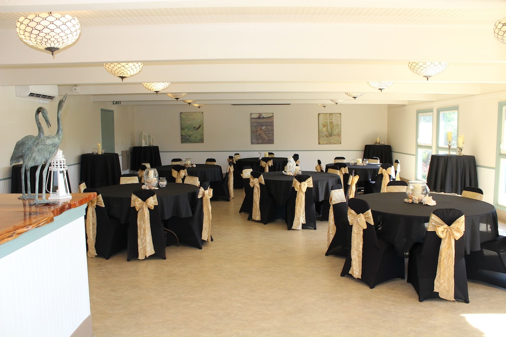 Chateau Westport Resort - photo 35