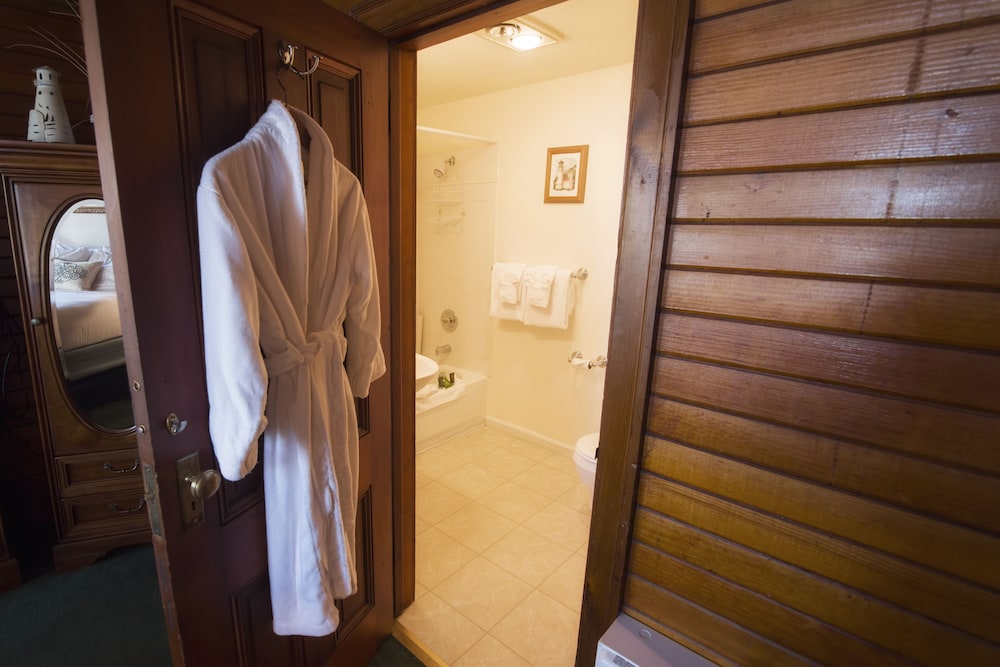 Gilbert Inn Seaside - photo 52