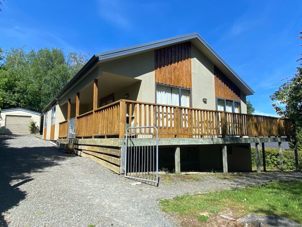 5 Alpine Avenue - last minute hotel in Unknown City