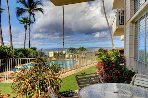 Kamaole Nalu #104 Condo — 4-Star Luxury Hotel in Kihei, United States