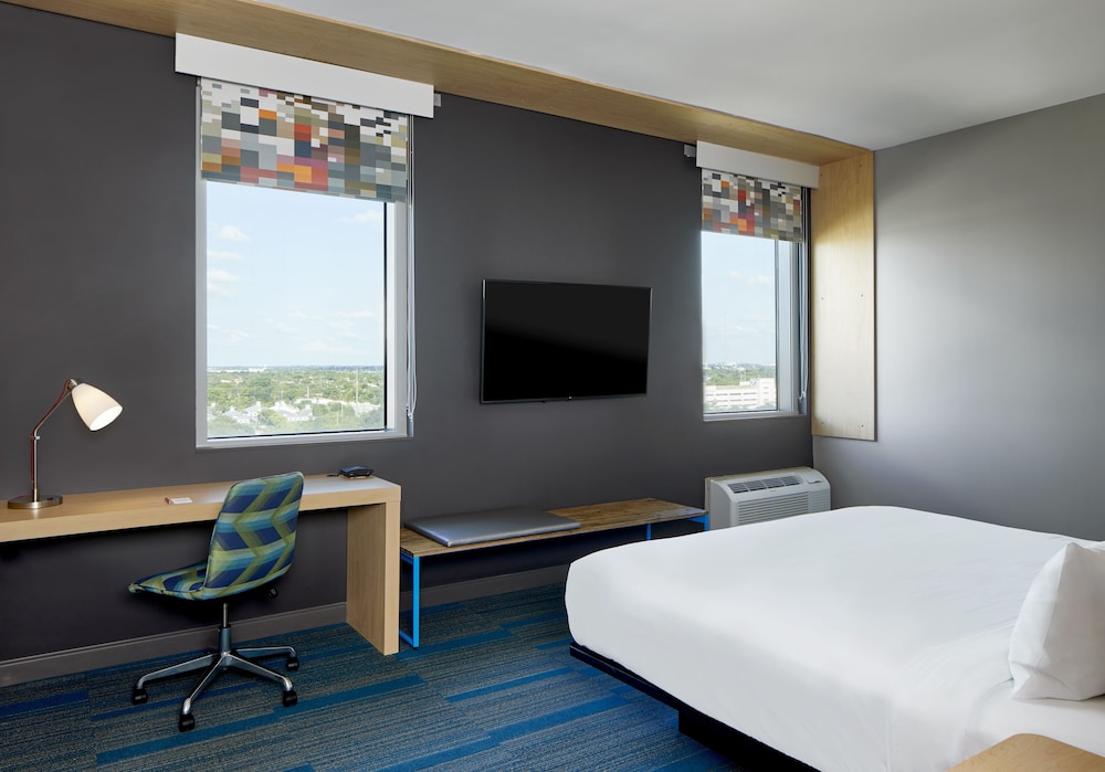 Aloft Miami Aventura - photo 7