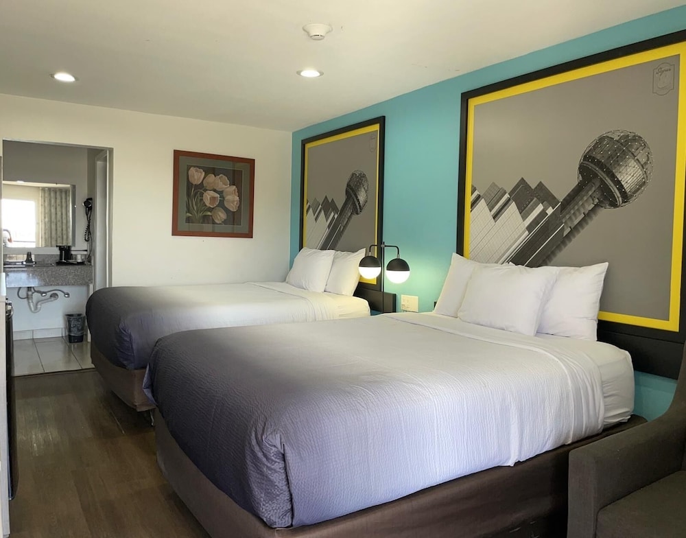 Super 8 by Wyndham Wichita Falls - photo 12