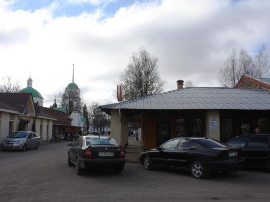 12 Mesyatsev Hotel — hotel in Pechory
