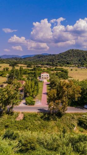 Villa Martini — 4-Star Luxury Hotel in Samothraki, Greece