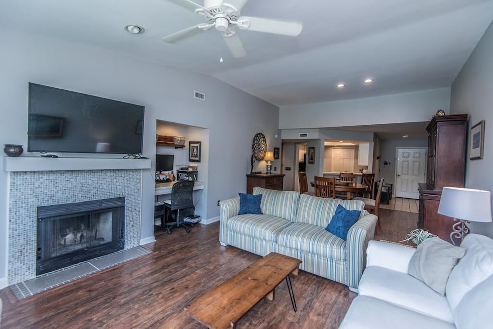 406 Yacht Harbor Court - photo 15