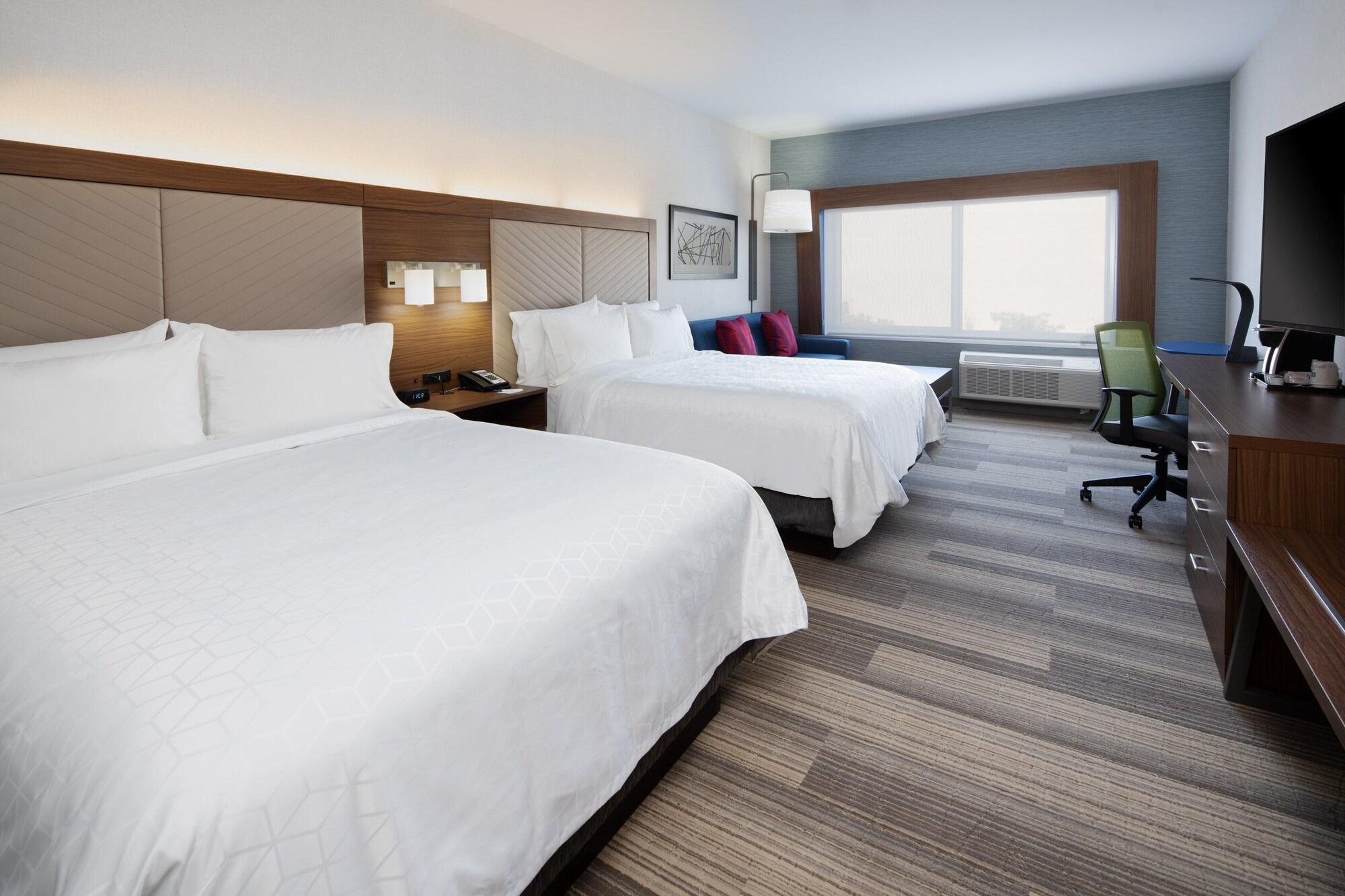 Holiday Inn Express And Suites Murrieta Temecula - photo 7