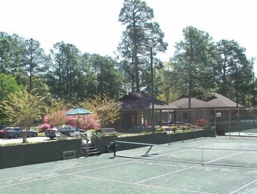 The Inn at Houndslake - photo 41