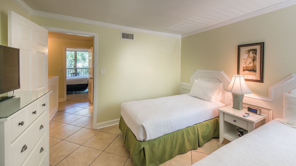 Villas By the Sea Resort & Conference Center - photo 5