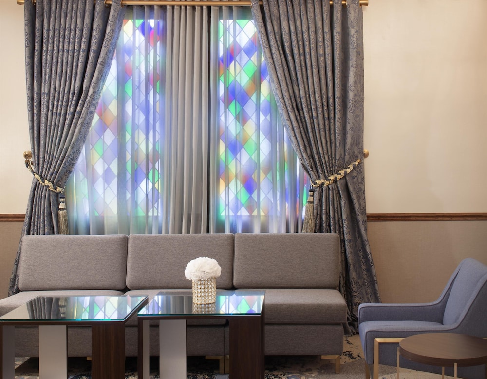 Hotel Royer Urbana Champaign Tapestry Collection by Hilton - photo 6