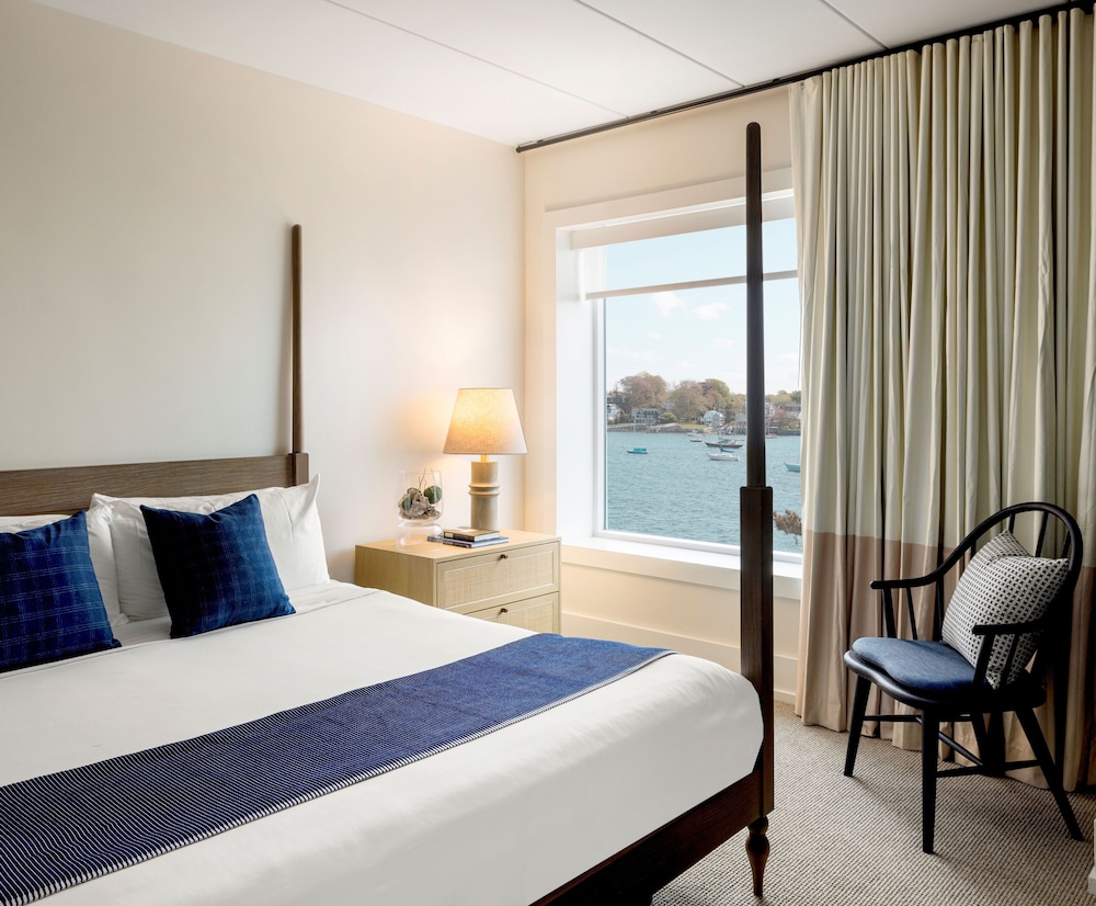 Newport Harbor Island Resort - photo 41