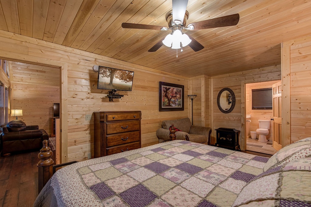 Emily's Hideaway - photo 16