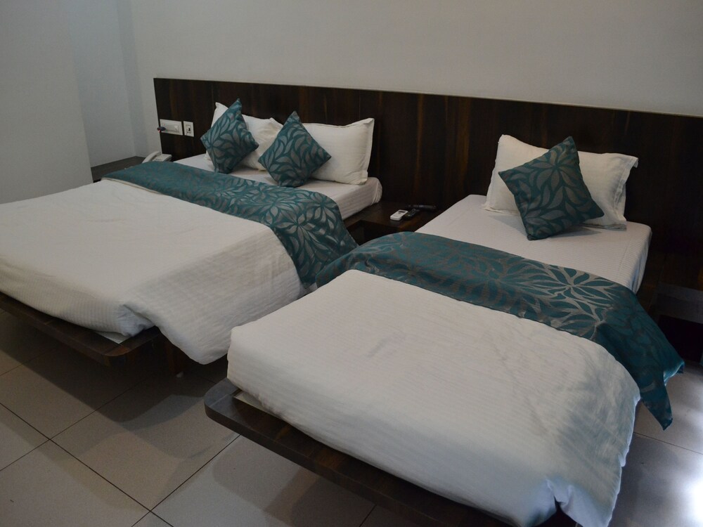 OYO 9938 Hotel Venkateshwara — Aurangabad — photo 5