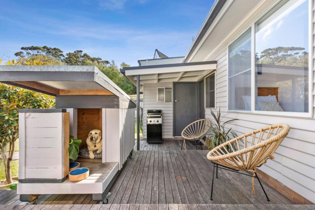 Wyoming Getaway 64 Wyoming Ave in Burrill Lake, Australia