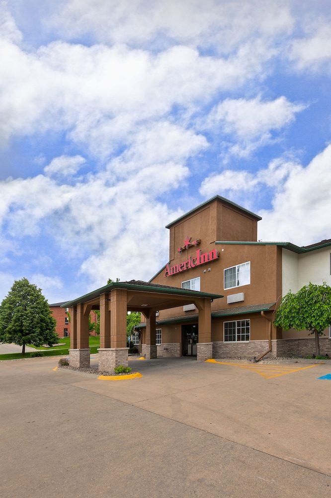AmericInn by Wyndham Des Moines Airport - photo 46
