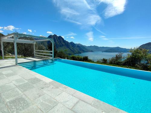IseoLakeRental Blue Note — 4-Star Luxury Hotel in Solto Collina, Italy