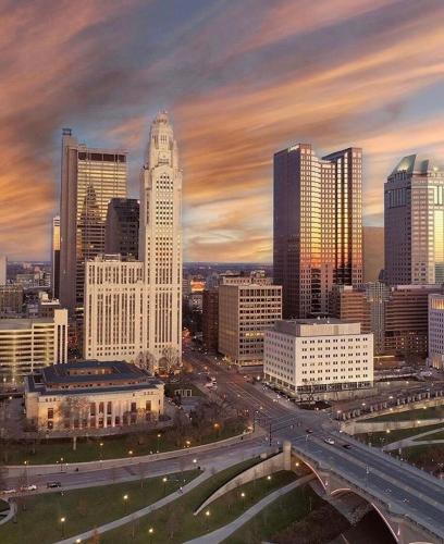 Housepitality The Madison House Brand New — 4-Star Luxury Hotel in Columbus, United States