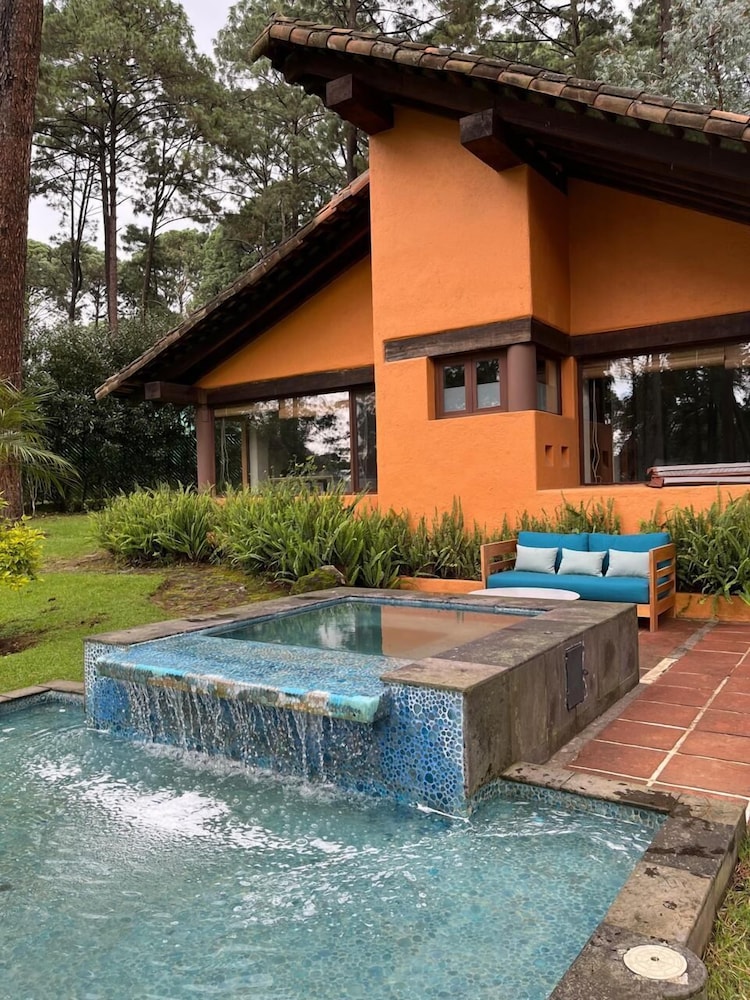 El Refugio - carbon neutral hotel in Valle De Bravo