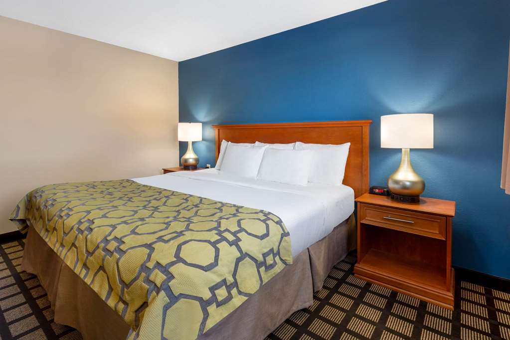 Baymont by Wyndham Rochester Mayo Clinic Area - photo 18