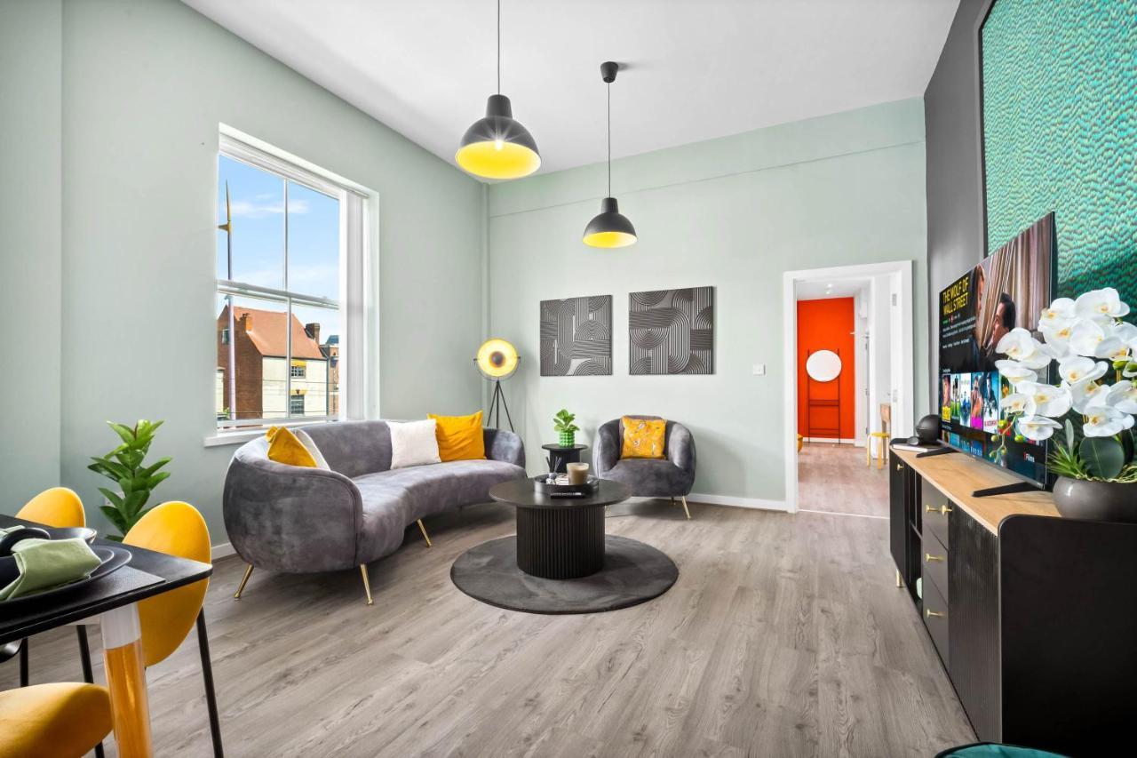 Spacious Stylish Apartment City Centre Secure Parking 1SH — 4-Star Luxury Hotel in Birmingham, United Kingdom