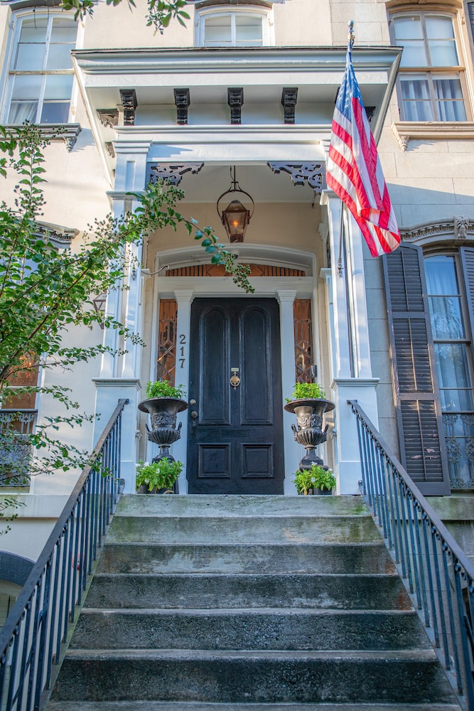 Justine Inn Savannah - photo 34