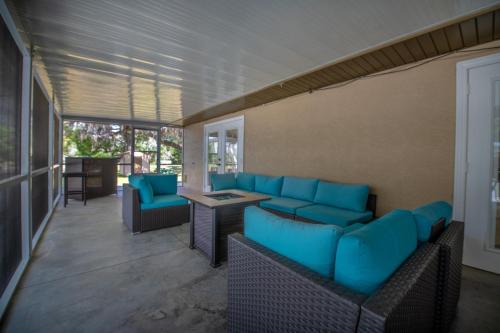 Water's Edge RV Resort - photo 8
