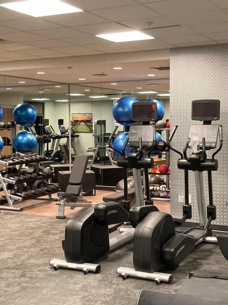 Fairfield Inn & Suites by Marriott Rome - photo 11