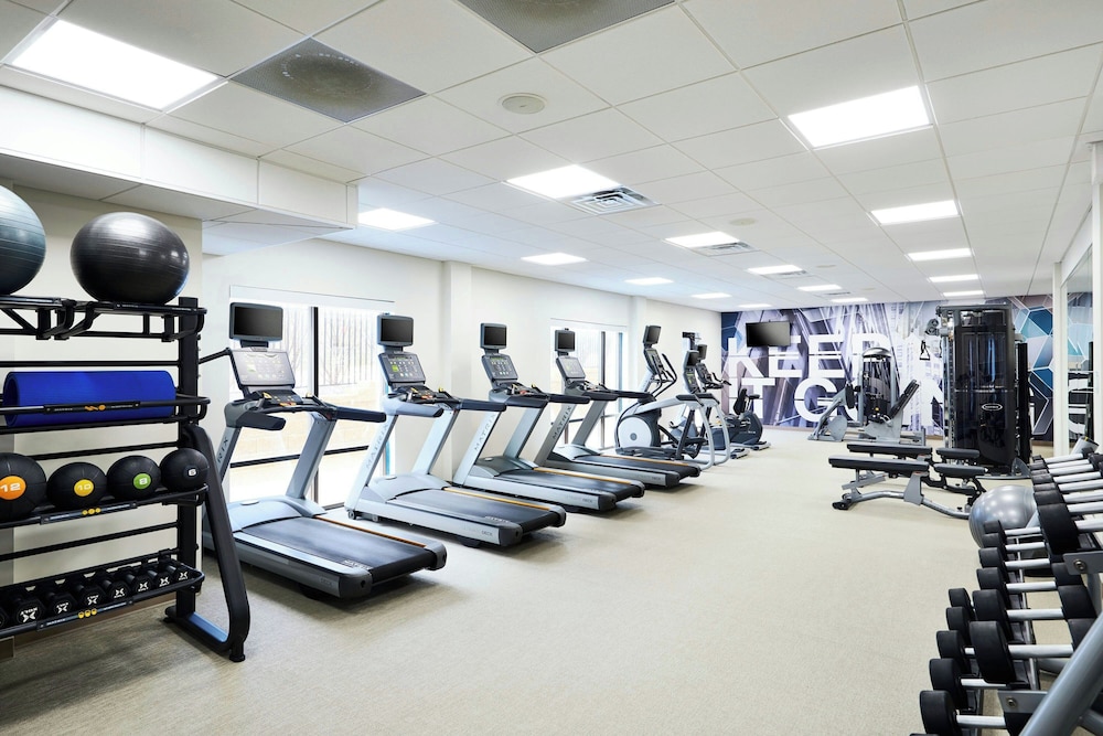 SpringHill Suites St. Louis Brentwood - photo 19