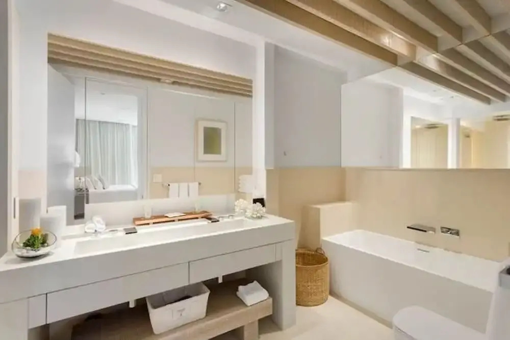 Oceanview Private Condo at 1 Hotel & Homes 1115 - photo 6