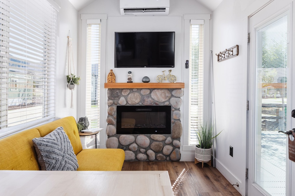 Zion's Tiny Getaway - photo 440