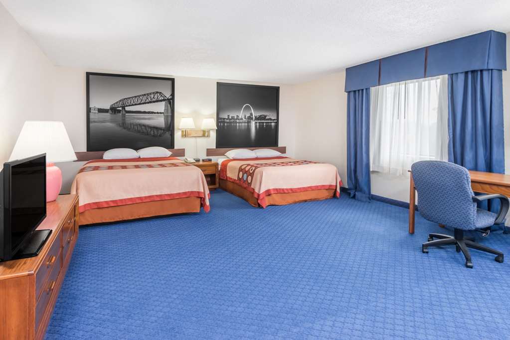 Super 8 by Wyndham O'Fallon - photo 17