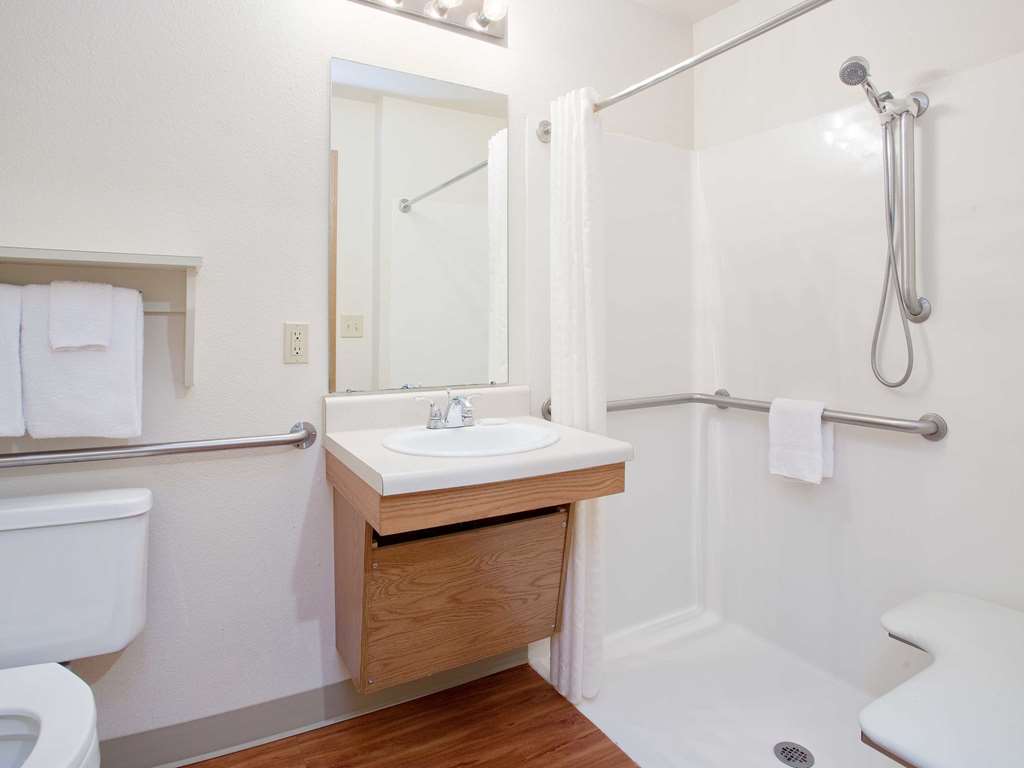WoodSpring Suites Augusta Fort Eisenhower - photo 8