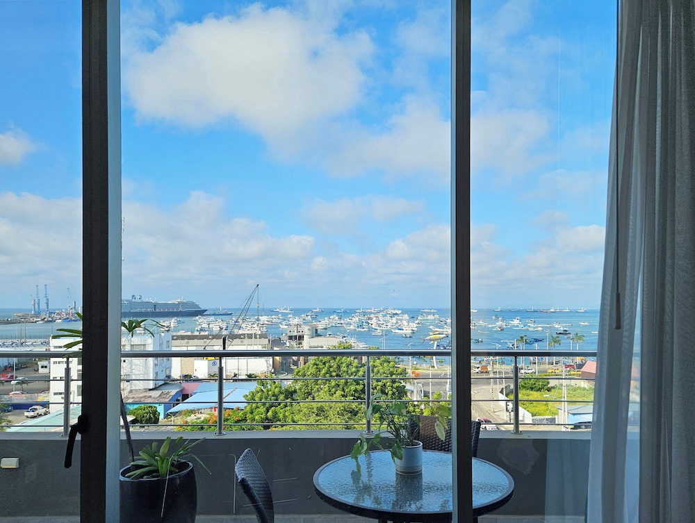 Hotel Perla Spondylus in Manta, Ecuador