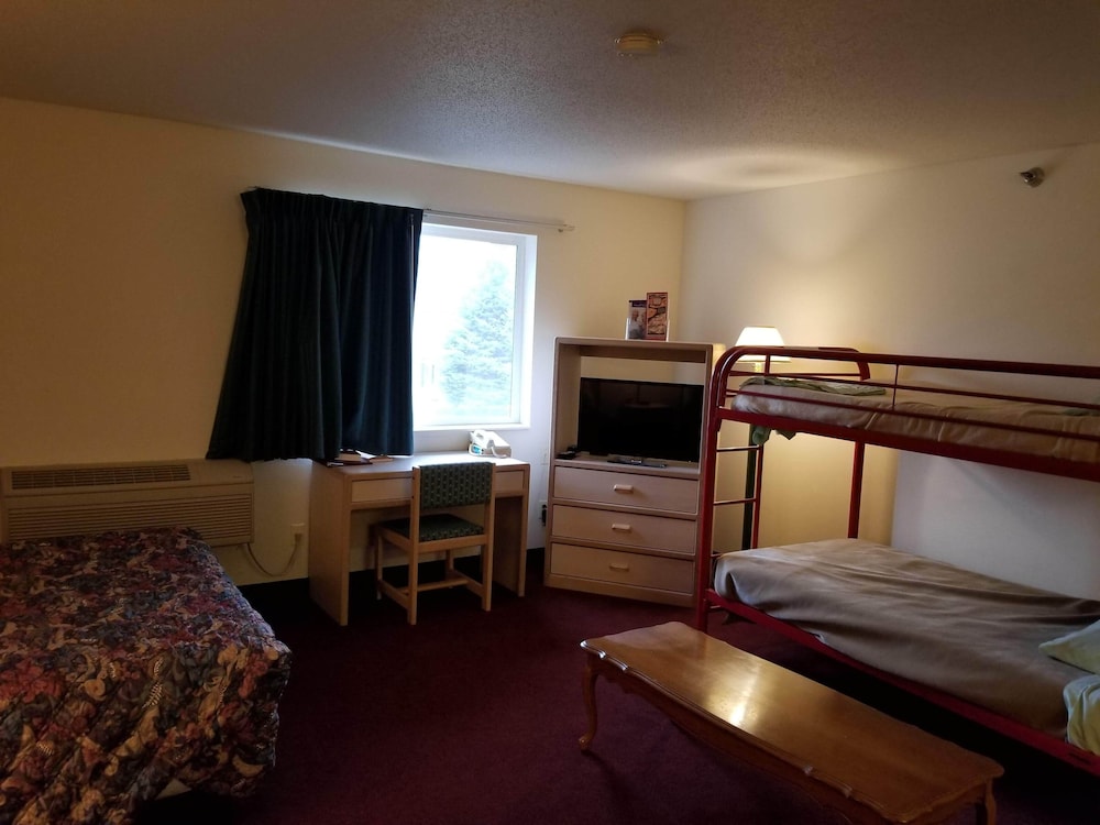 Bilmar Inn & Suites Dell Rapids Near Sioux Falls - photo 46
