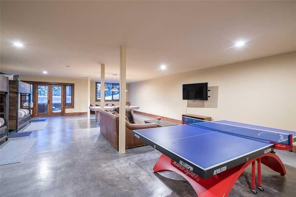 Prospect Falls by Exceptional Stays - photo 25