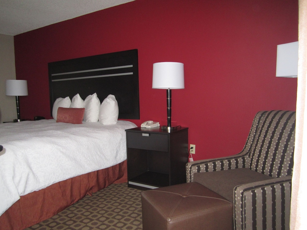 Hampton Inn Fort Myers Airport & I 75 - photo 8