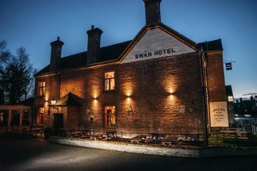 Swan At Forton — hotel in Newport