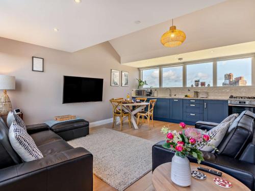 2 Bed in Tenby 94318 in Tenby, United Kingdom